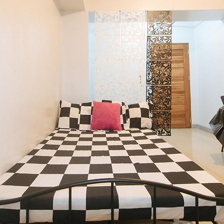 Budget Backpackers Transient House Near Naia By Reddoorz Pasay Exterior photo
