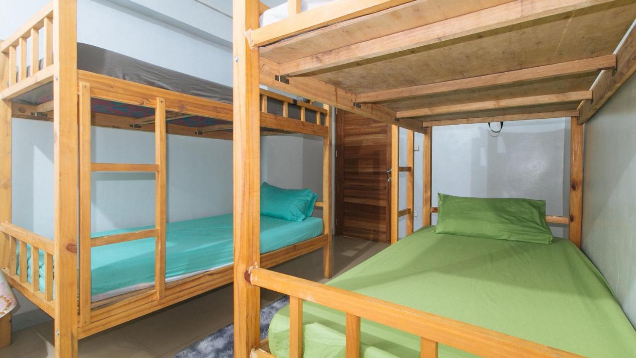 Budget Backpackers Transient House Near Naia By Reddoorz Pasay Exterior photo